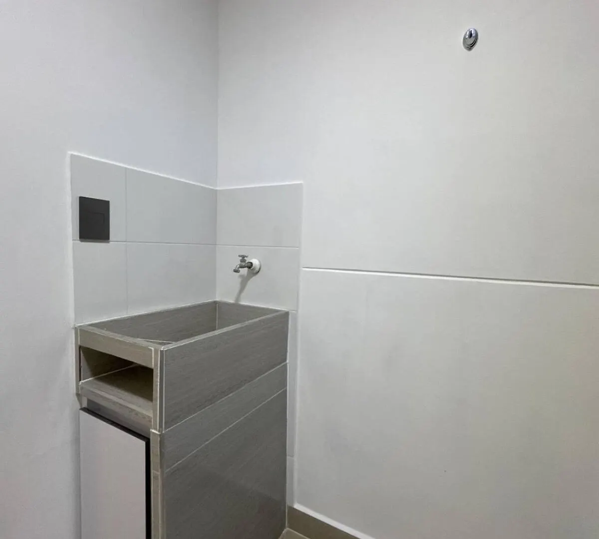 Praga Room Unicentro 메딜린 아파트호텔