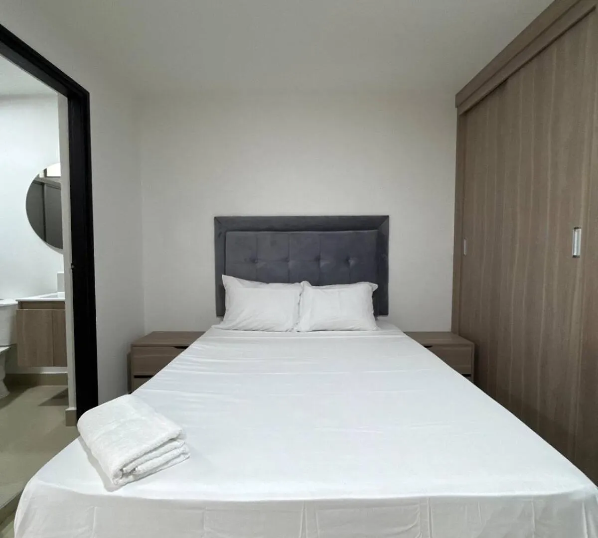 Praga Room Unicentro Medellín Colombia